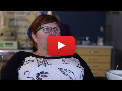 Fogatlanságban szenvedő páciens